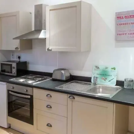 No 5 The Stables * Pateley Bridge