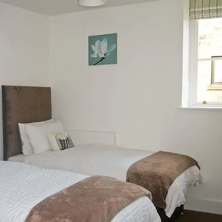 No 5 The Stables * Pateley Bridge